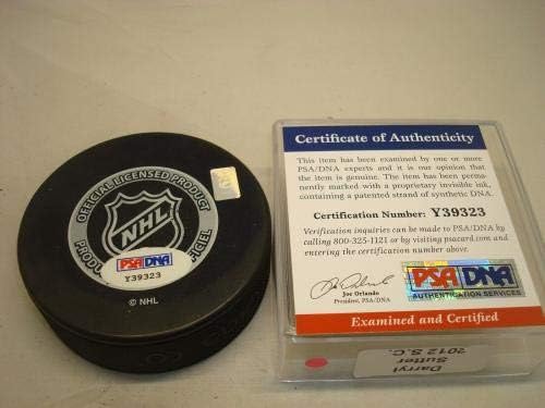 Дарил Сутер подписа Хокей шайба шампионската Купа Стенли Кингс 2012 PSA/DNA COA 1A - за Миене на НХЛ с автограф